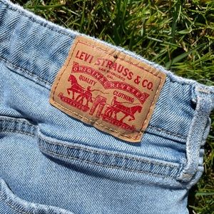 Levi Strauss 721 High Rise Jean